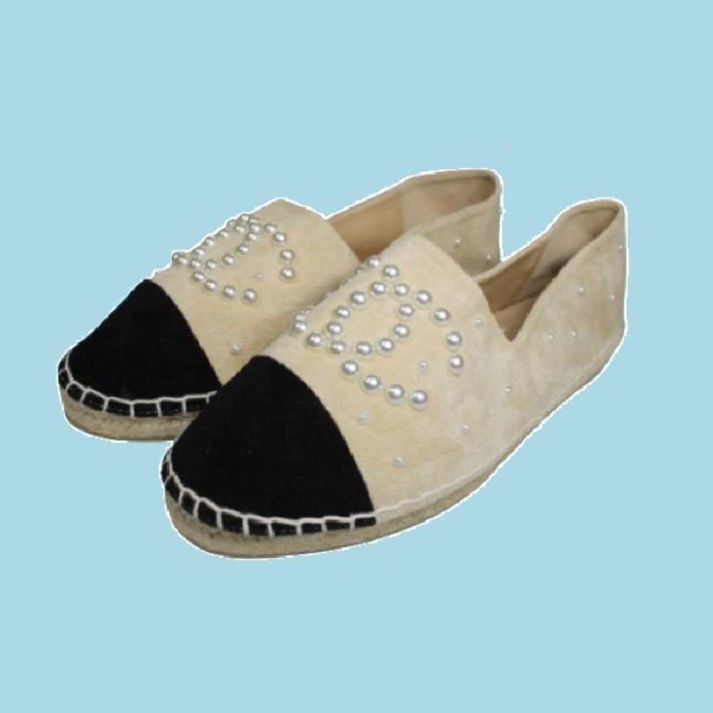 CHANEL Pearl Embellished Suede Espadrilles Shoes 40 10 Logo Suede 2017 NEW